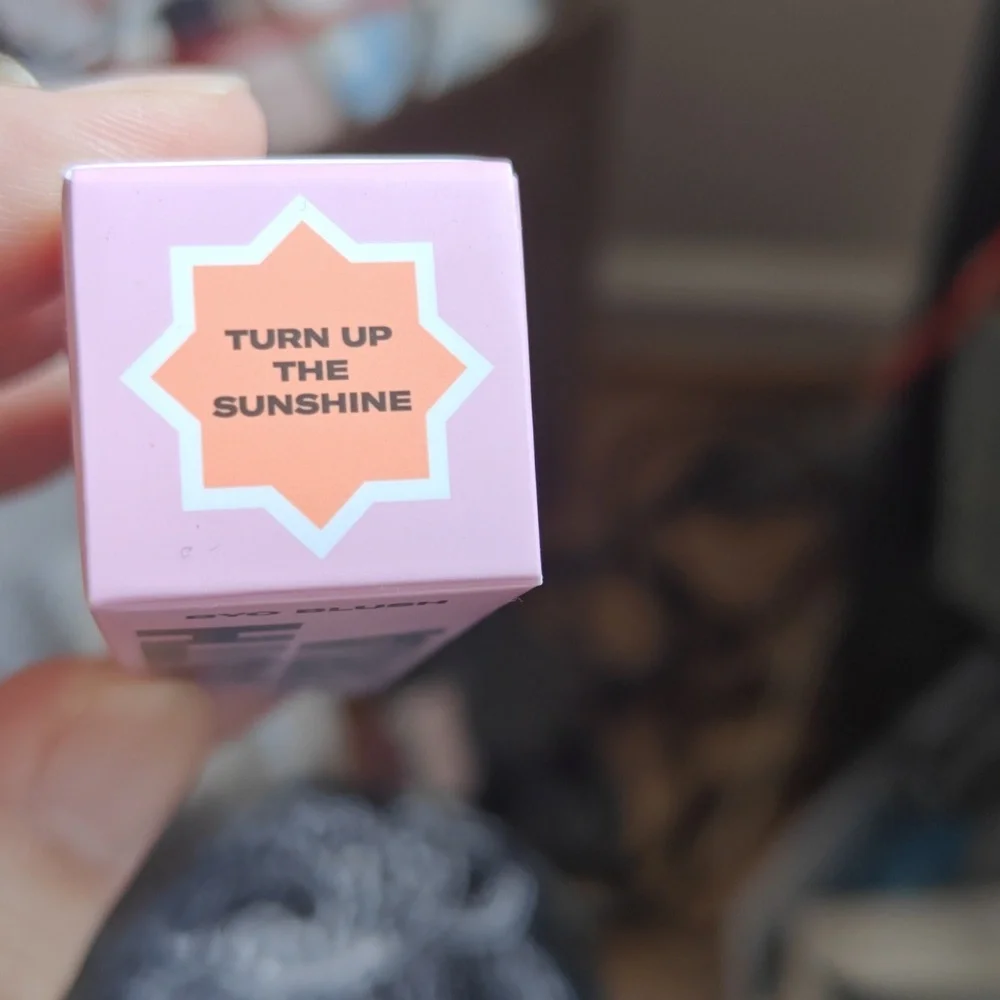 Youthforia Turn the Volume Up Blush oil
